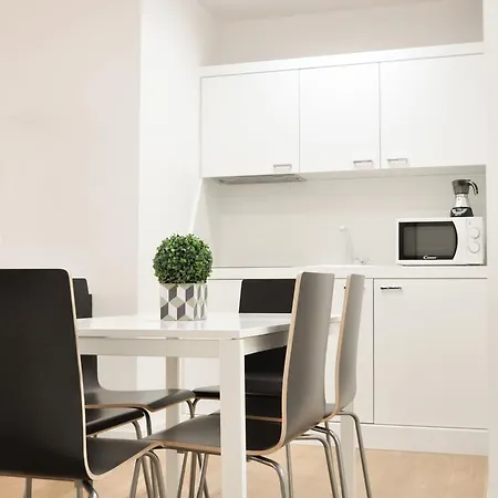 Lhp Chiaia Apartment Naples