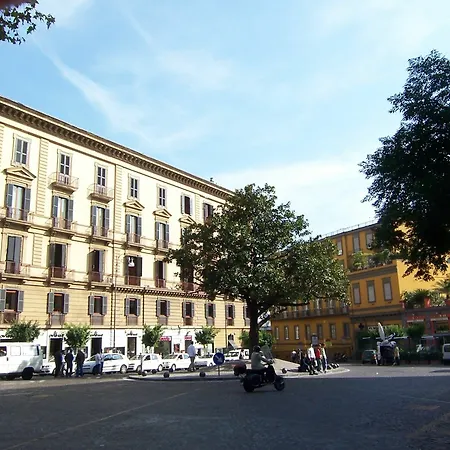 Lhp Chiaia Apartment